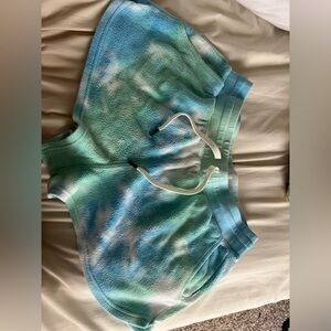 Feat women’s shorts